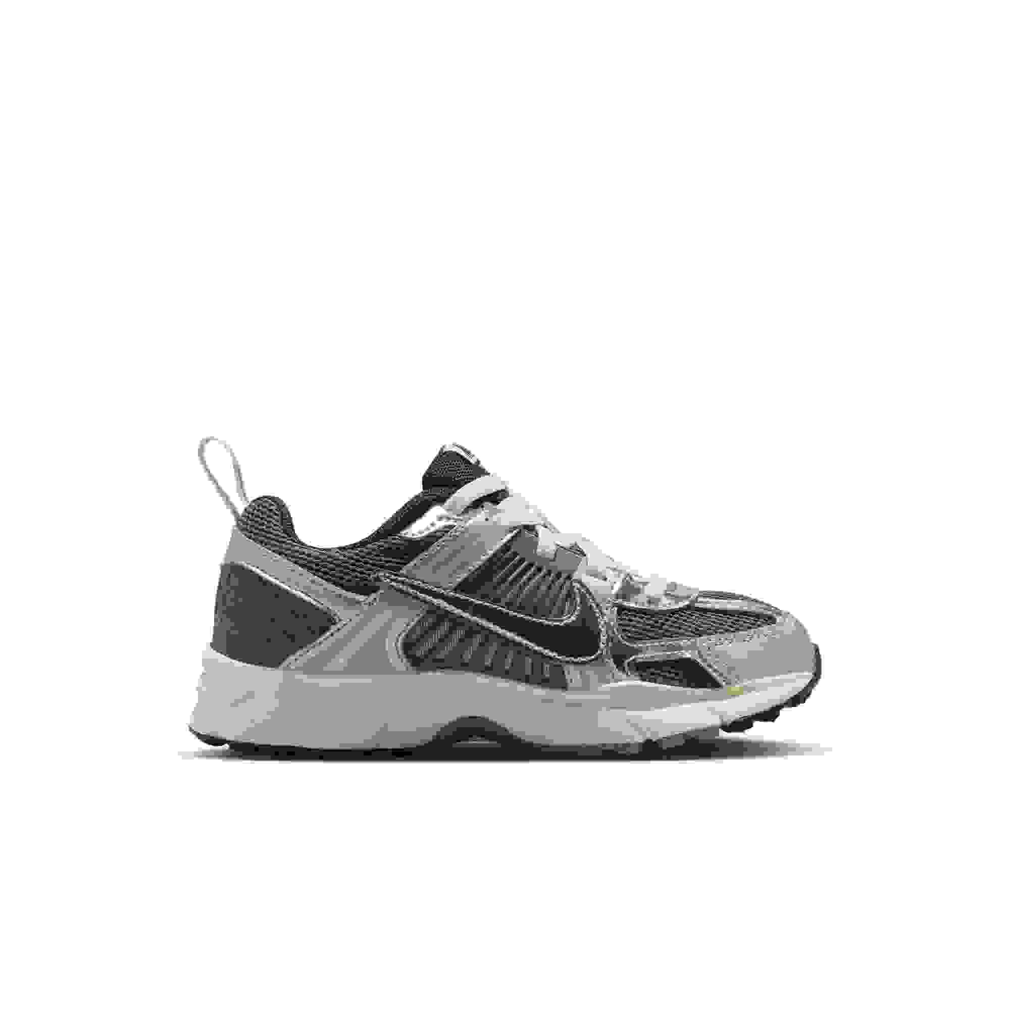 Nike Vomero 5 Preschool Boys' "Iron Grey/Chrome/Metallic Silver" Shoe